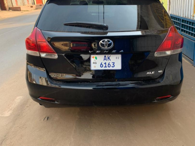Toyota Venza, Voitures, Conakry