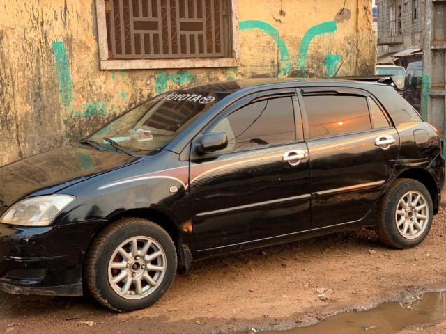 Toyota Corolla, Voitures, Conakry