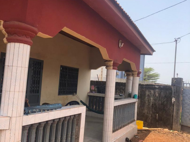 Maison à Sonfonia, Maisons, Conakry