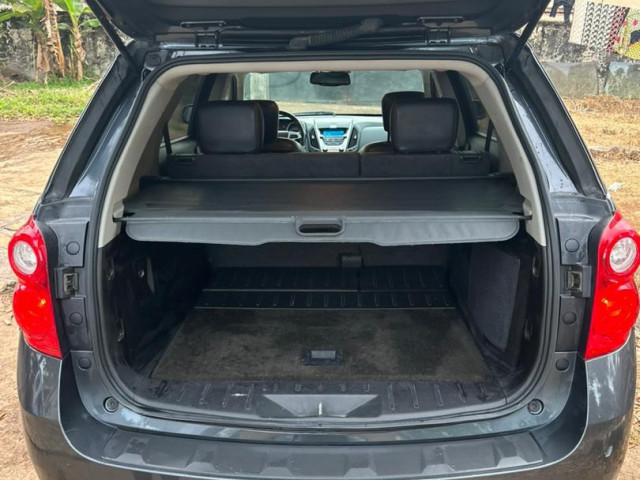 Chevrolet Equinox, Voitures, Conakry