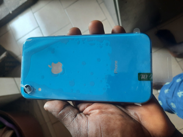 Apple iPhone XR, Téléphones Mobiles, Conakry
