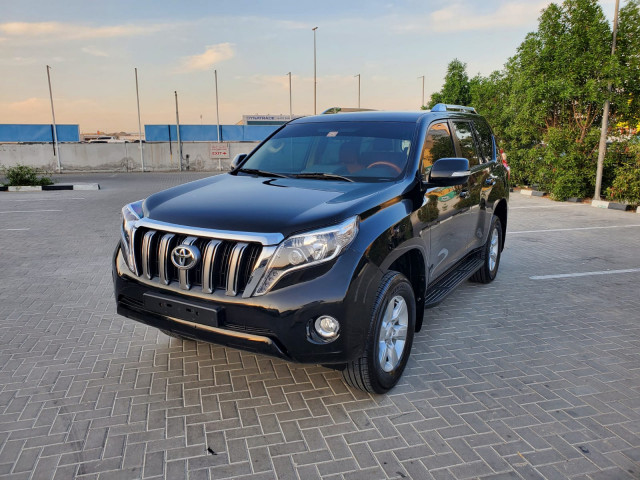 Toyota Land Cruiser Prado, Voitures, Conakry