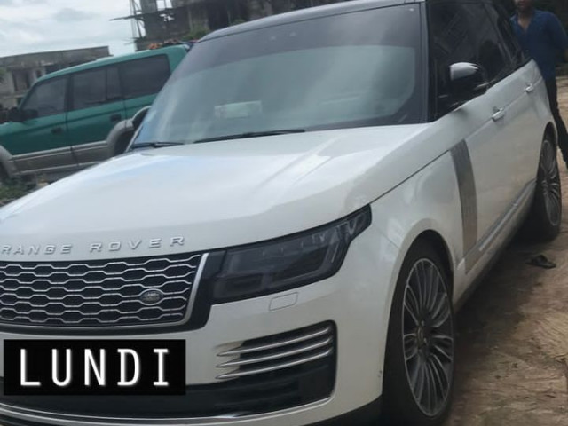 Land Rover Range Rover Evoque, Voitures, Conakry