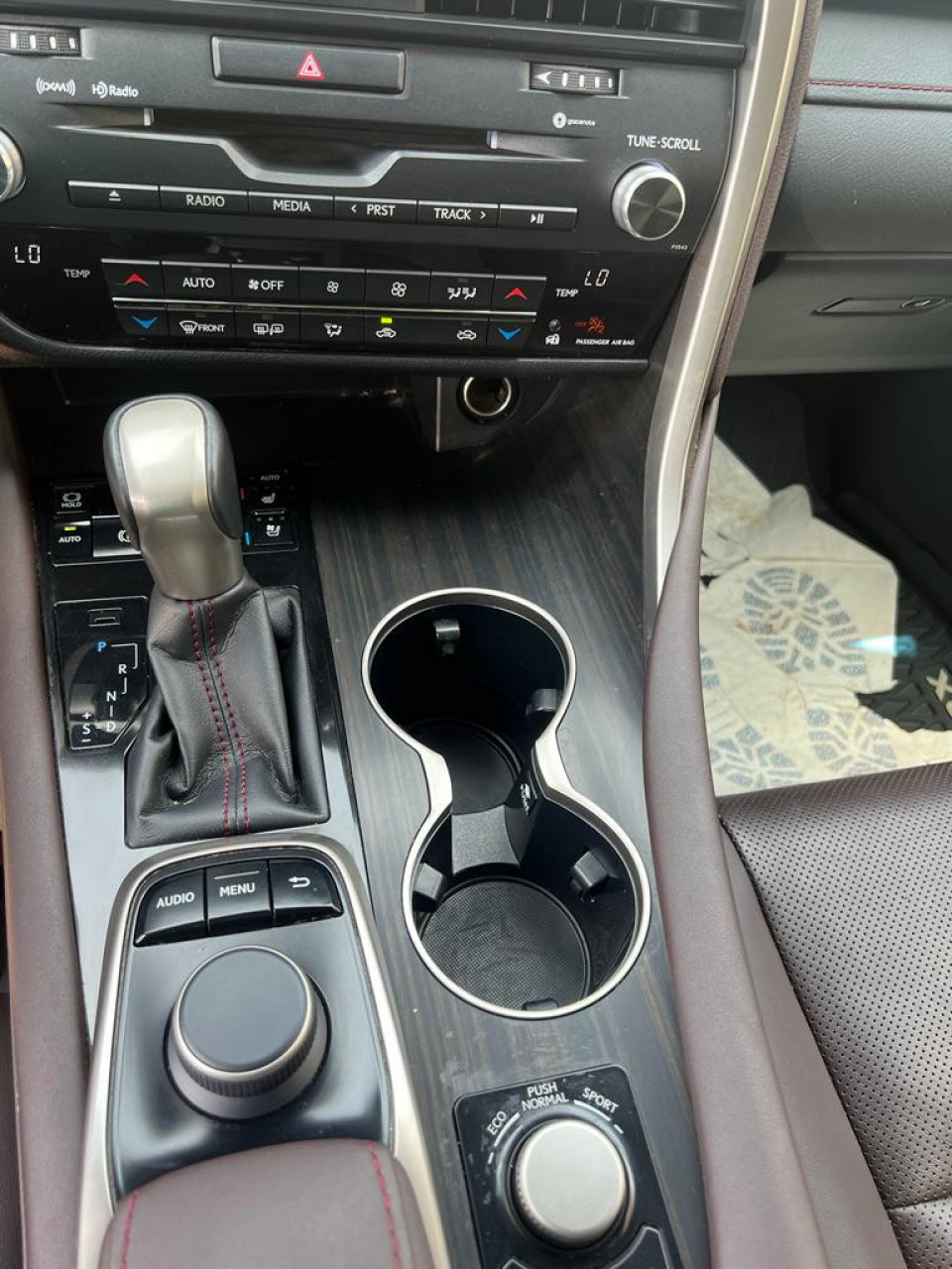 Lexus RX 350, Voitures, Conakry