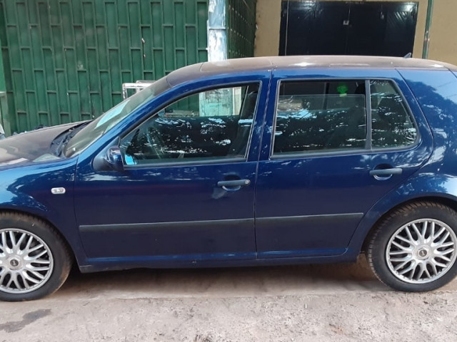 Volkswagen Golf, Voitures, Conakry