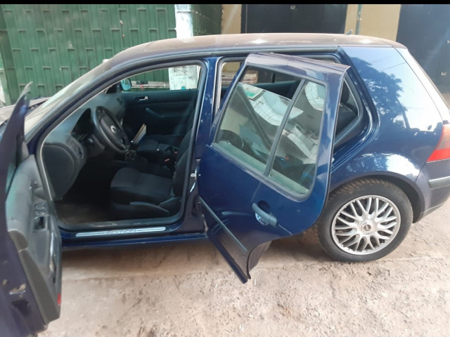 Volkswagen Golf, Voitures, Conakry