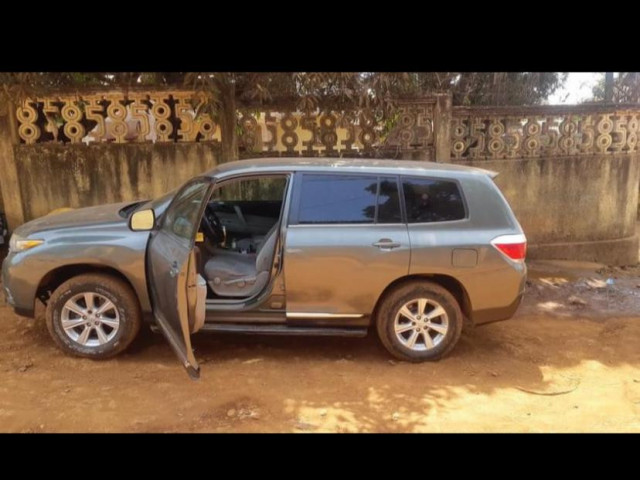Toyota Highlander, Voitures, Conakry