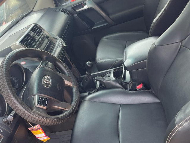 Toyota Land Cruiser Prado, Voitures, Conakry