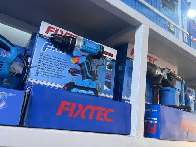 Différents Outils de Travail Fixtec, Quincaillerie - Outils, Conakry