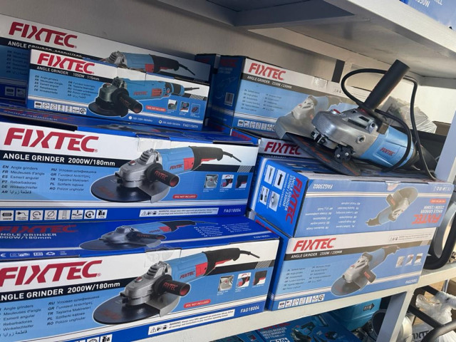 Différents Outils Fixtec, Quincaillerie - Outils, Conakry