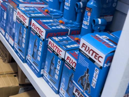 Différents Outils Fixtec, Quincaillerie - Outils, Conakry