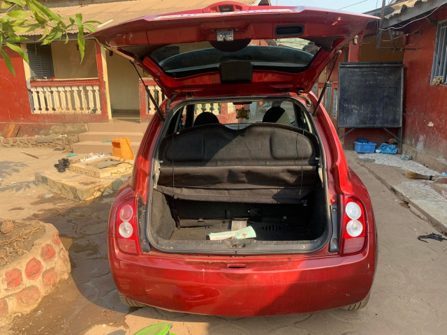 Nissan Micra, Voitures, Conakry