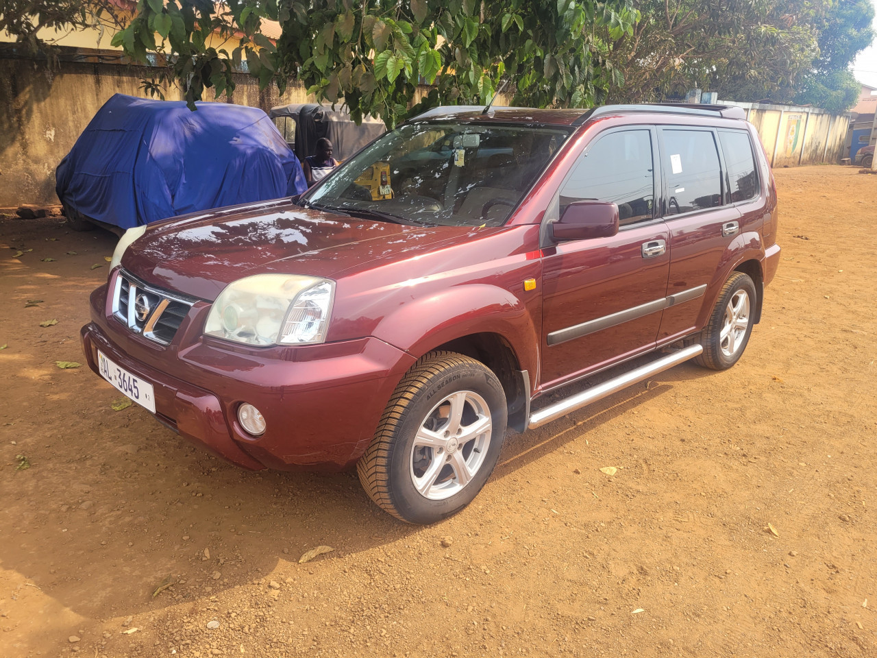 Nissan X-Trail, Voitures, Conakry