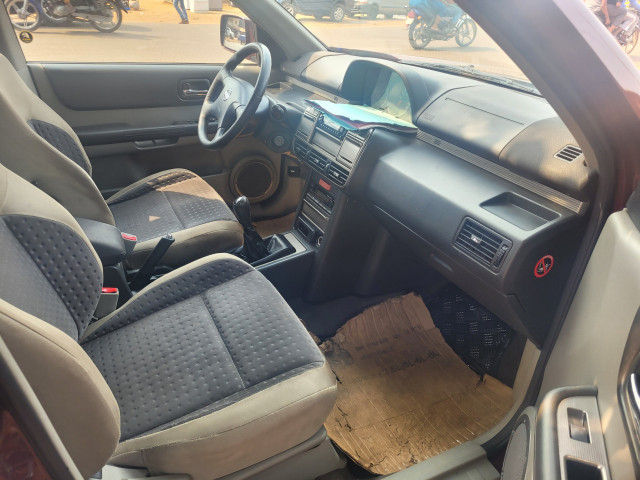 Nissan X-Trail, Voitures, Conakry