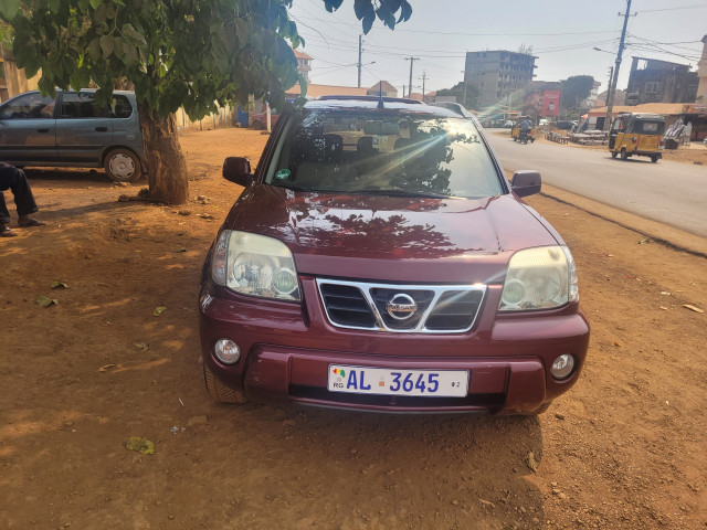 Nissan X-Trail, Voitures, Conakry