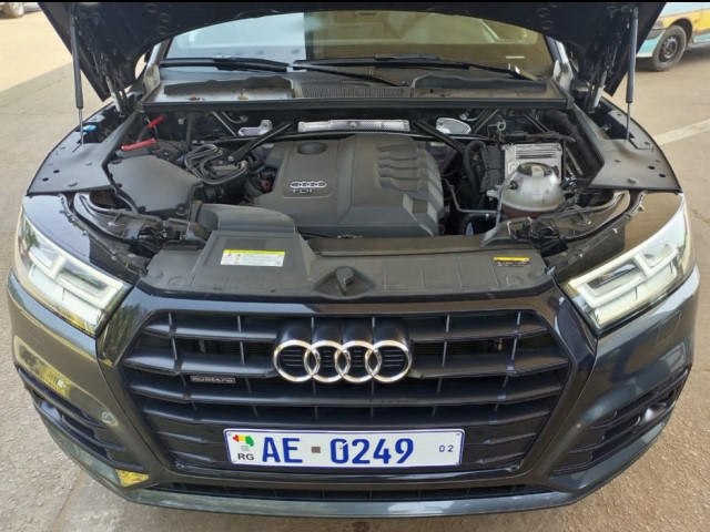 Audi Q5, Voitures, Conakry