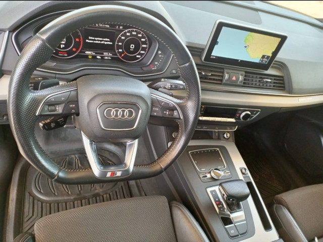 Audi Q5, Voitures, Conakry