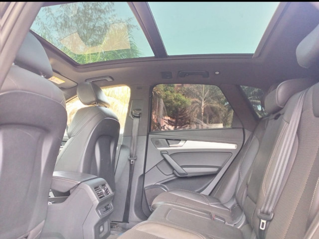 Audi Q5, Voitures, Conakry
