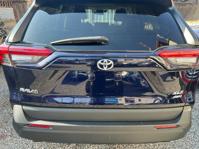 Toyota RAV4, Voitures, Conakry