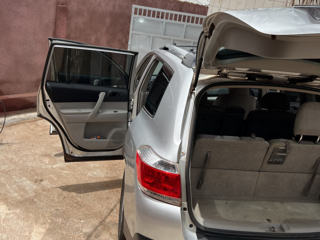 Toyota Highlander, Voitures, Conakry