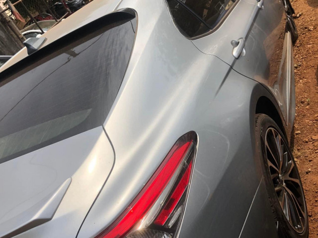 Toyota Camry, Voitures, Conakry