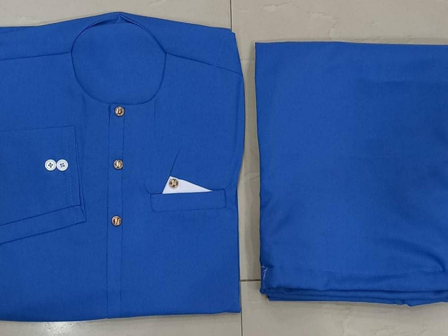 Différentes Tuniques, Vêtements, Conakry