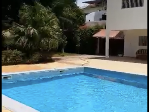 Bâtiment à Taouyah, Maisons, Conakry