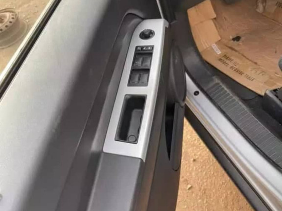 Jeep Compass, Voitures, Conakry