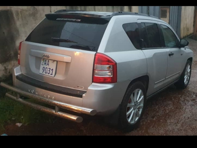 Jeep Compass, Voitures, Conakry