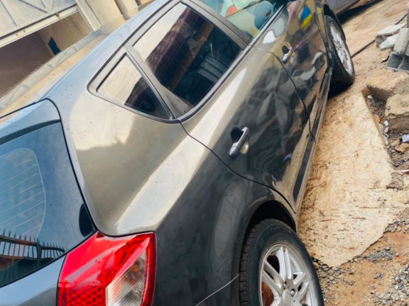 Kia Creed, Voitures, Conakry