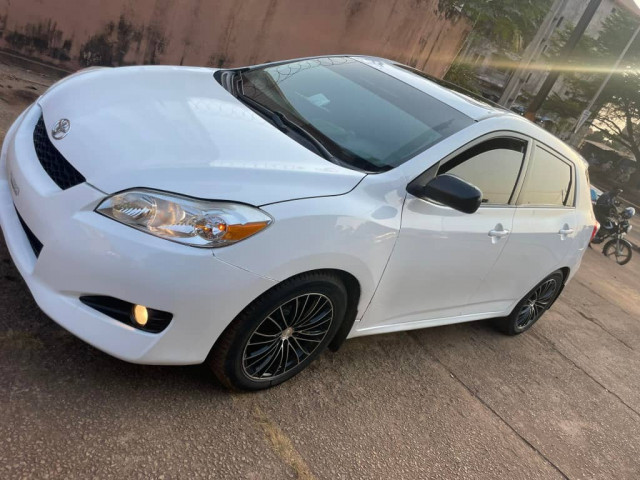 Toyota Matrix, Voitures, Conakry