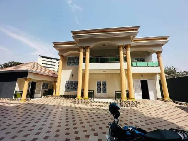 Maison à Kaporo, Maisons, Conakry