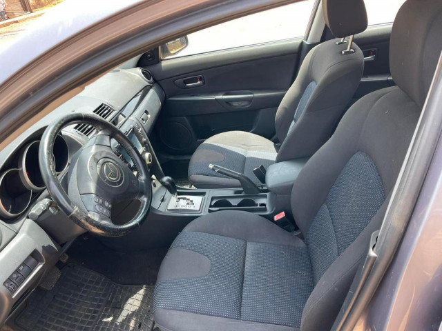 Mazda 3, Voitures, Conakry
