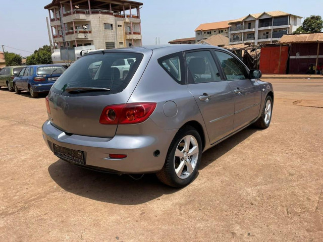 Mazda 3, Voitures, Conakry