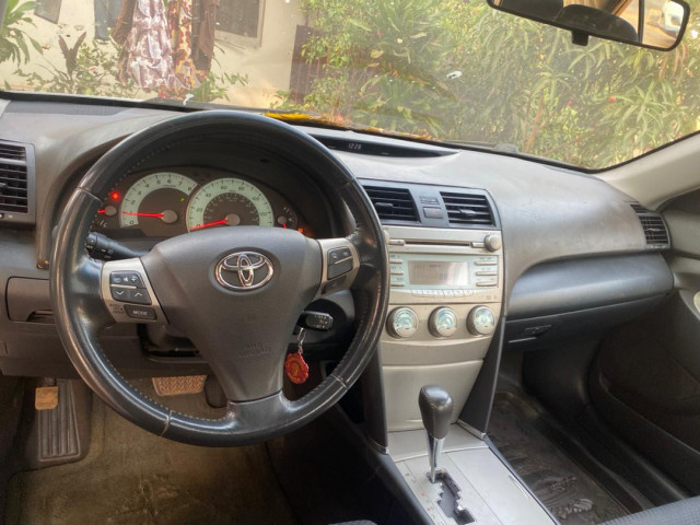 Toyota Camry, Voitures, Conakry