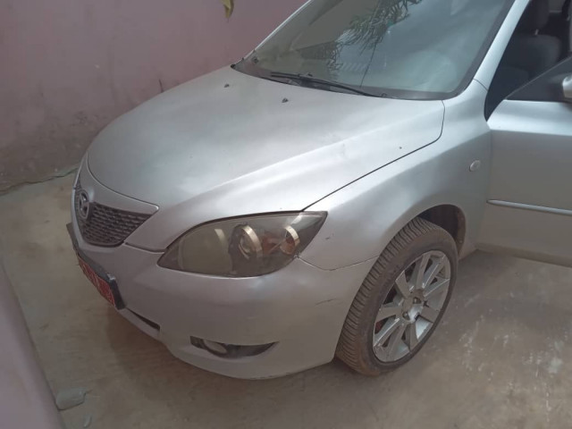 Mazda 3, Voitures, Conakry
