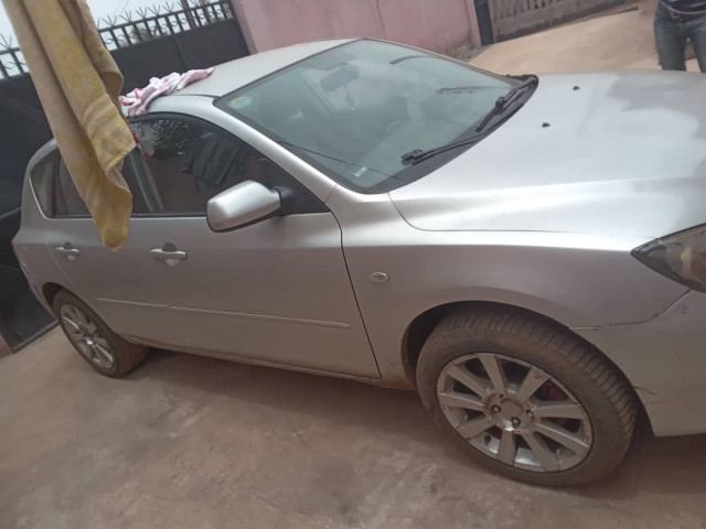 Mazda 3, Voitures, Conakry