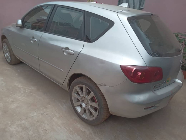 Mazda 3, Voitures, Conakry