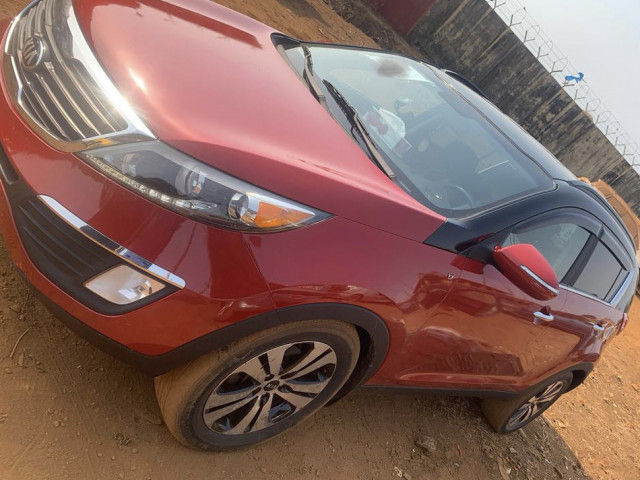 Kia Sportage, Voitures, Conakry