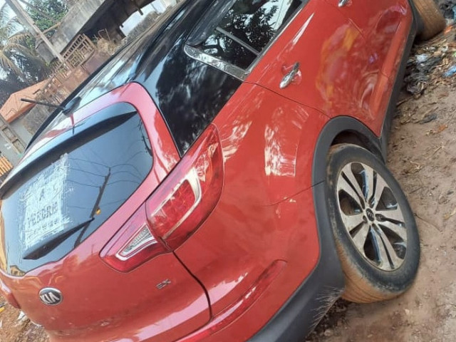 Kia Sportage, Voitures, Conakry
