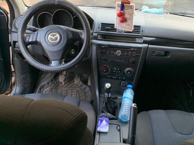 Mazda 3, Voitures, Conakry