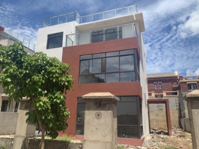 Maison à Kipé, Maisons, Conakry