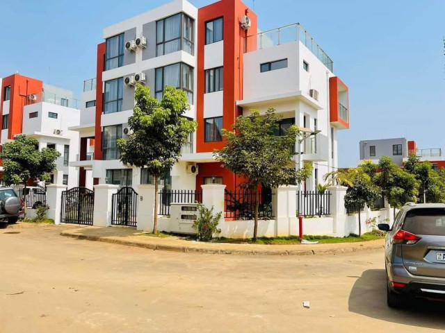 Maison à Kipé, Maisons, Conakry