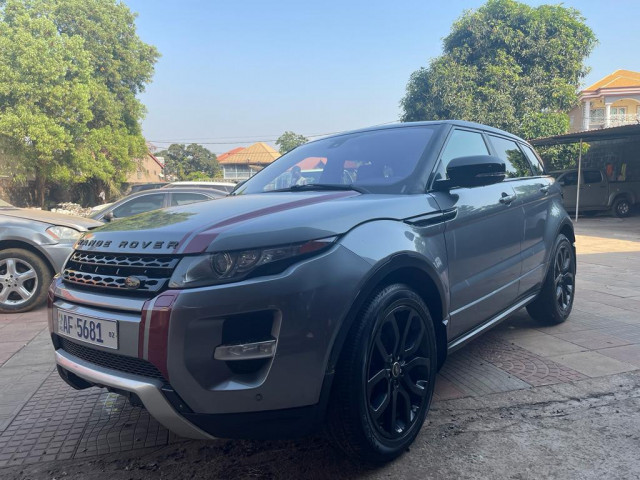 Land Rover Range Rover Evoque, Voitures, Conakry