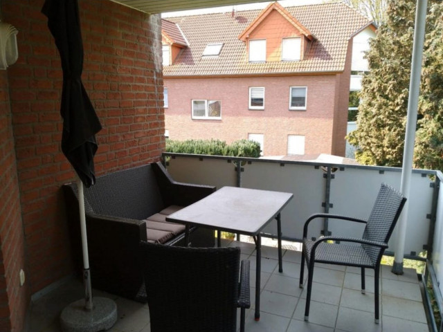 Différentes Chaises, Tables - Chaises, Conakry