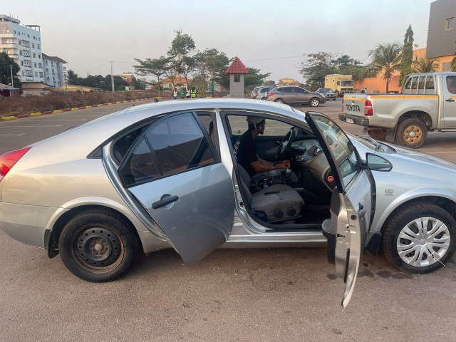 Nissan Primera, Voitures, Conakry