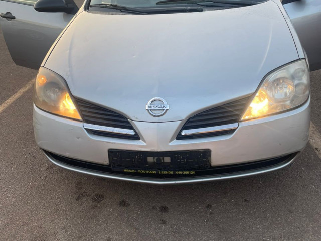 Nissan Primera, Voitures, Conakry
