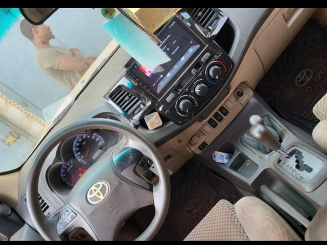 Toyota Fortuner, Voitures, Conakry
