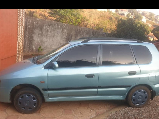 Mitsubishi Space Star, Voitures, Conakry