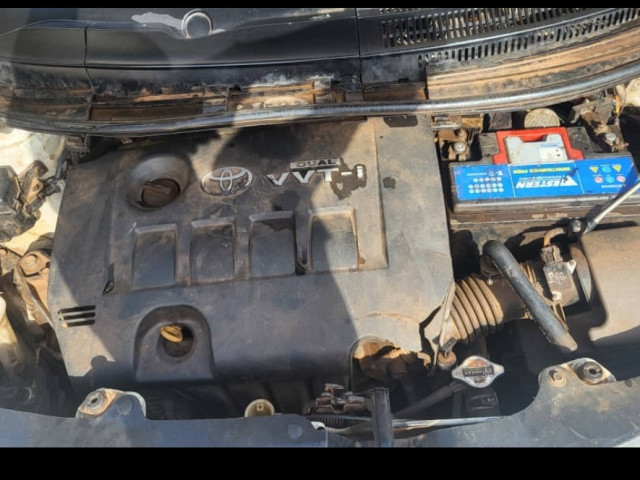 Toyota ist, Voitures, Conakry